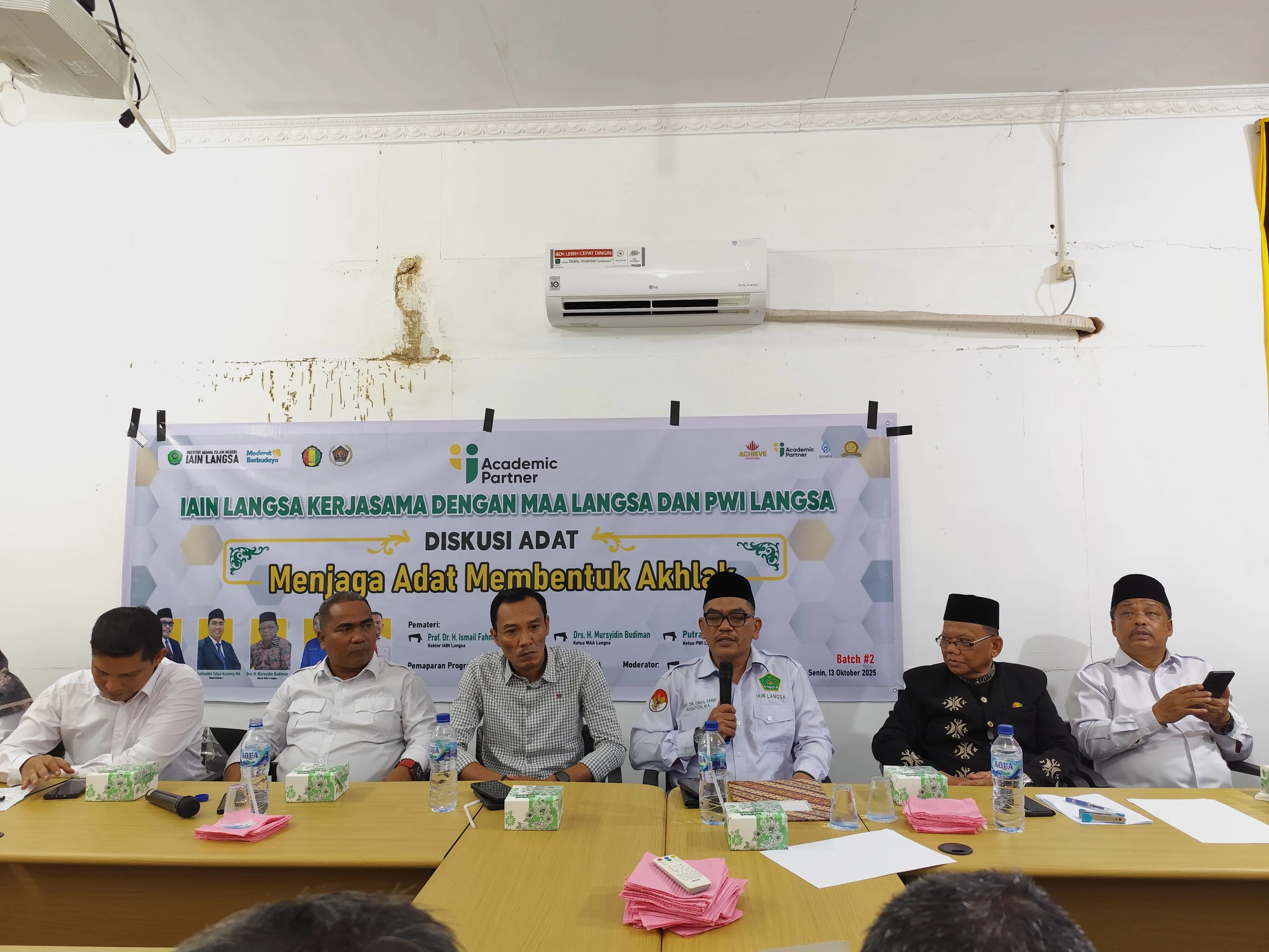 IAIN Langsa Gelar Diskusi Adat “Menjaga Adat Membentuk Akhlak” Bersama MAA dan PWI Langsa