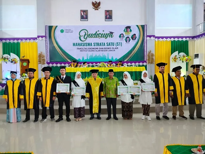 FEBI IAIN Langsa Yudisium 142 Lulusan Tahap I 2023