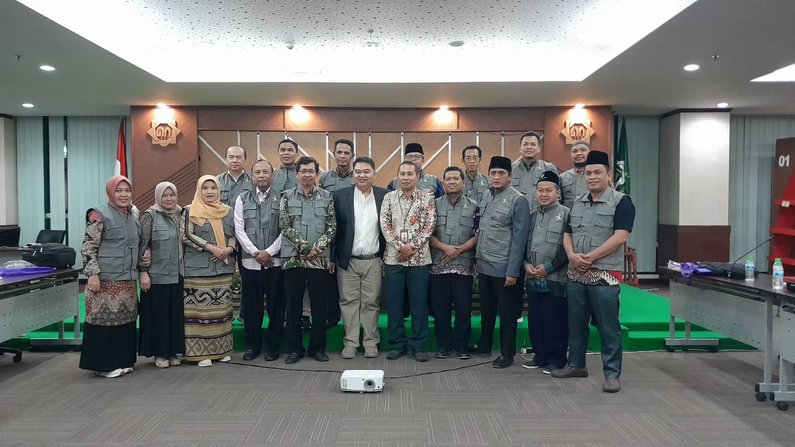 Dekan FEBI IAIN Langsa Hadiri Rakernas AFEBIS dan AISDEE 2024 di Surabaya