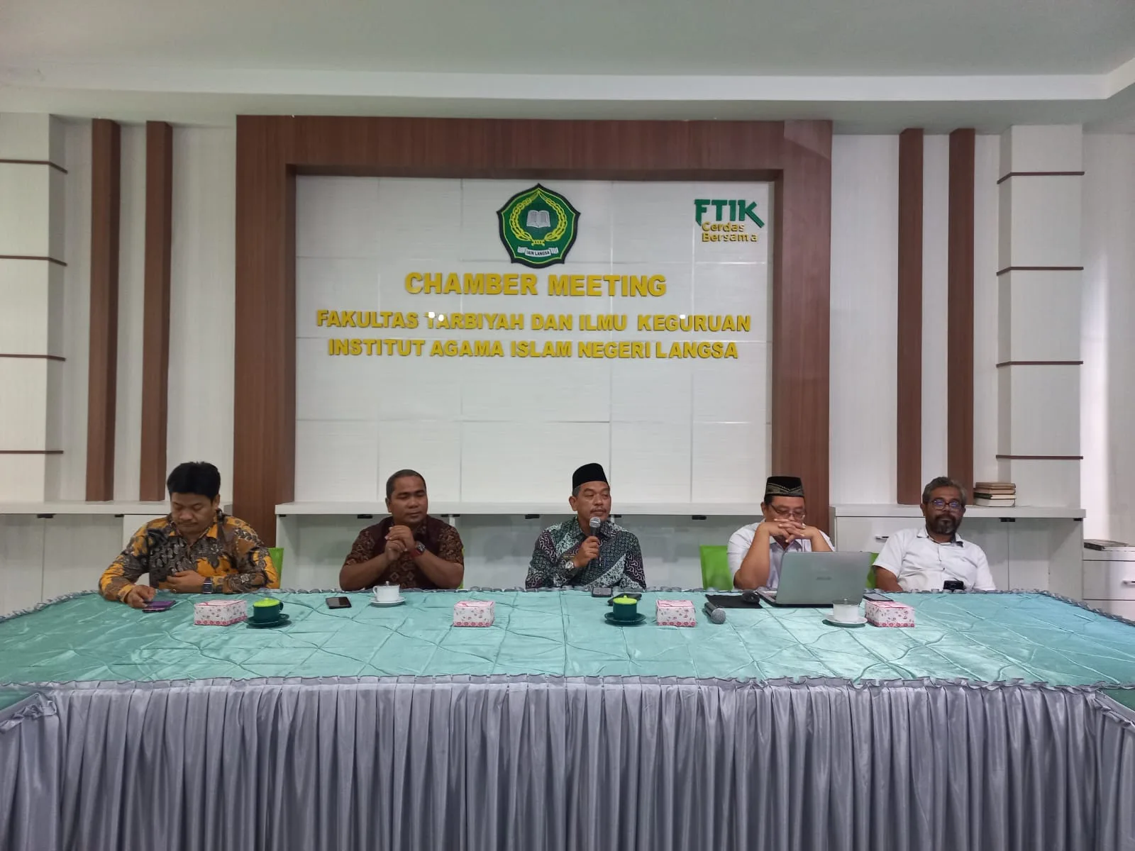 Rektor IAIN Langsa Evaluasi Progres Borang Akreditasi Prodi di FTIK