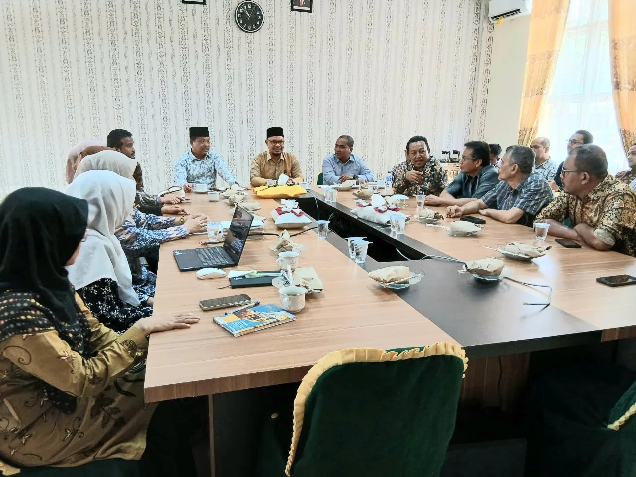 Warek I Bersama Karo AUAK Kunjungi FEBI IAIN Langsa