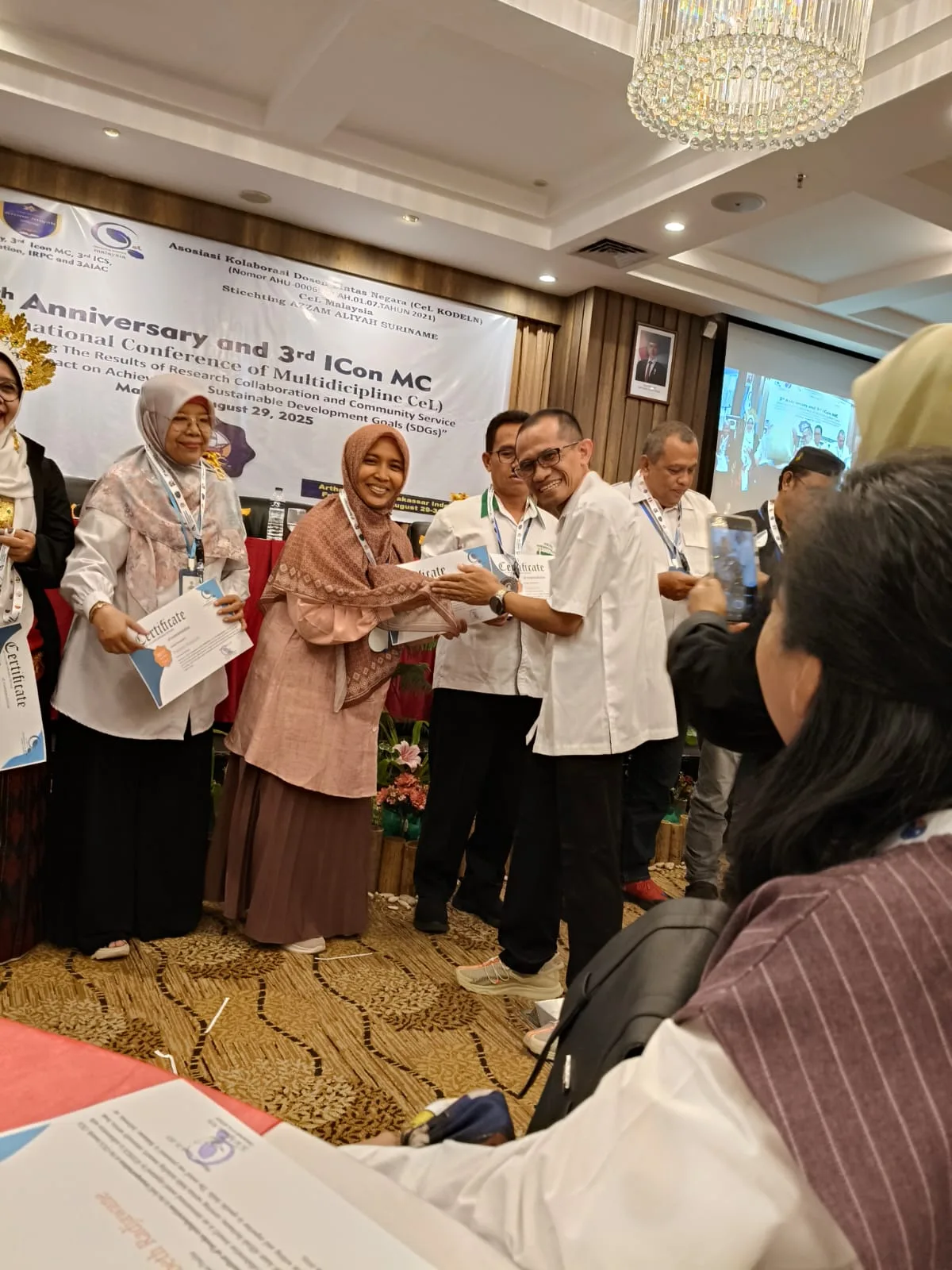 Gemparkan Ajang Internasional, Tim Dosen IAIN Langsa Sabet Gelar Juara di Kompetisi Artikel 3AIAC Makassar