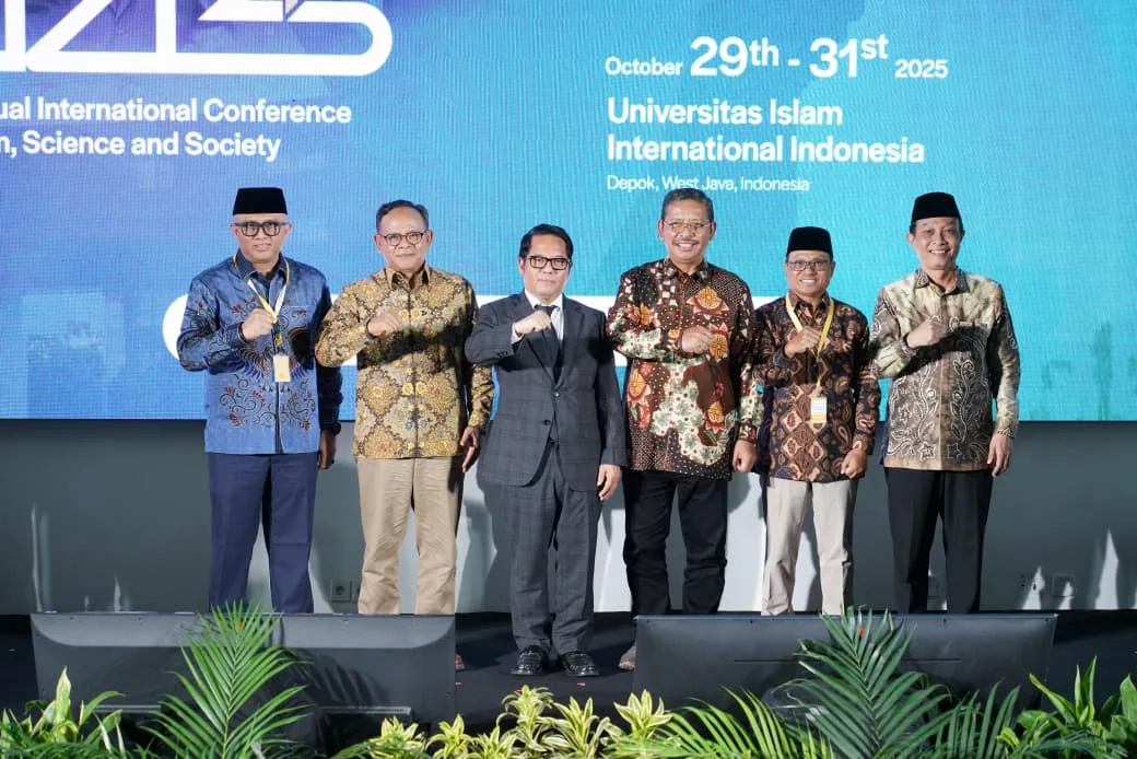 Prof. Kamaruddin Amin:  Konferensi Internasional AICIS 2025 Upaya Menjawab Krisis Lingkungan dan Teknologi