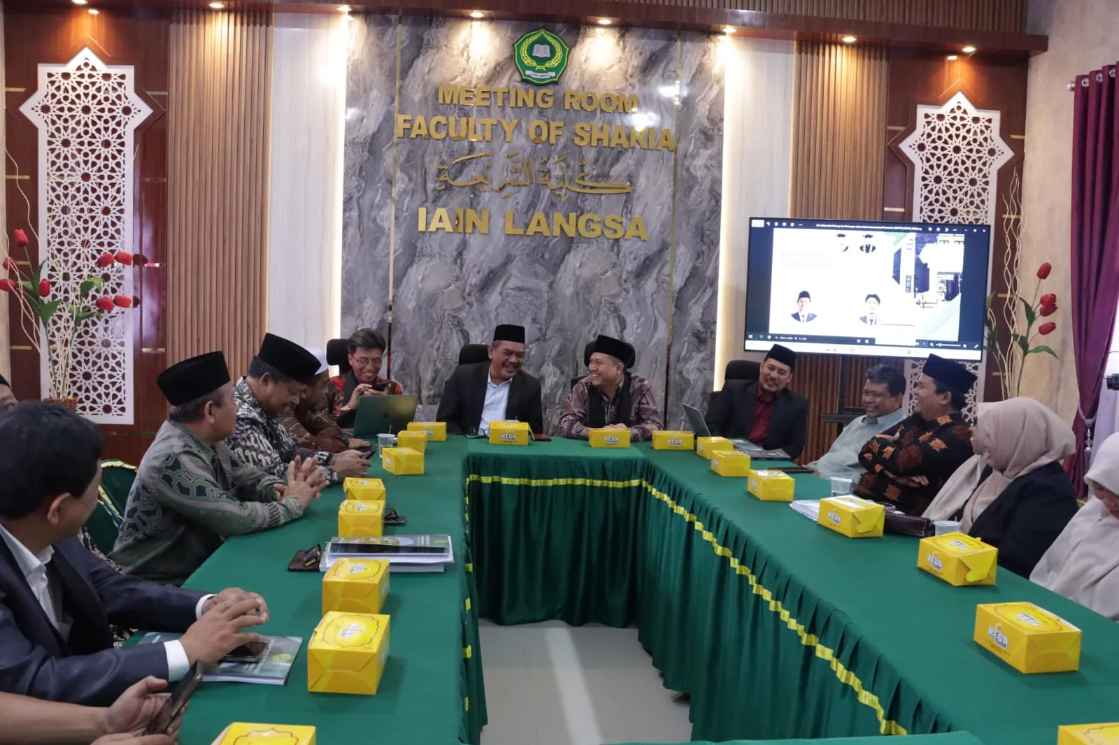 Asesor BAN PT Laksanakan Asesmen Lapangan Akreditasi Prodi HES IAIN Langsa