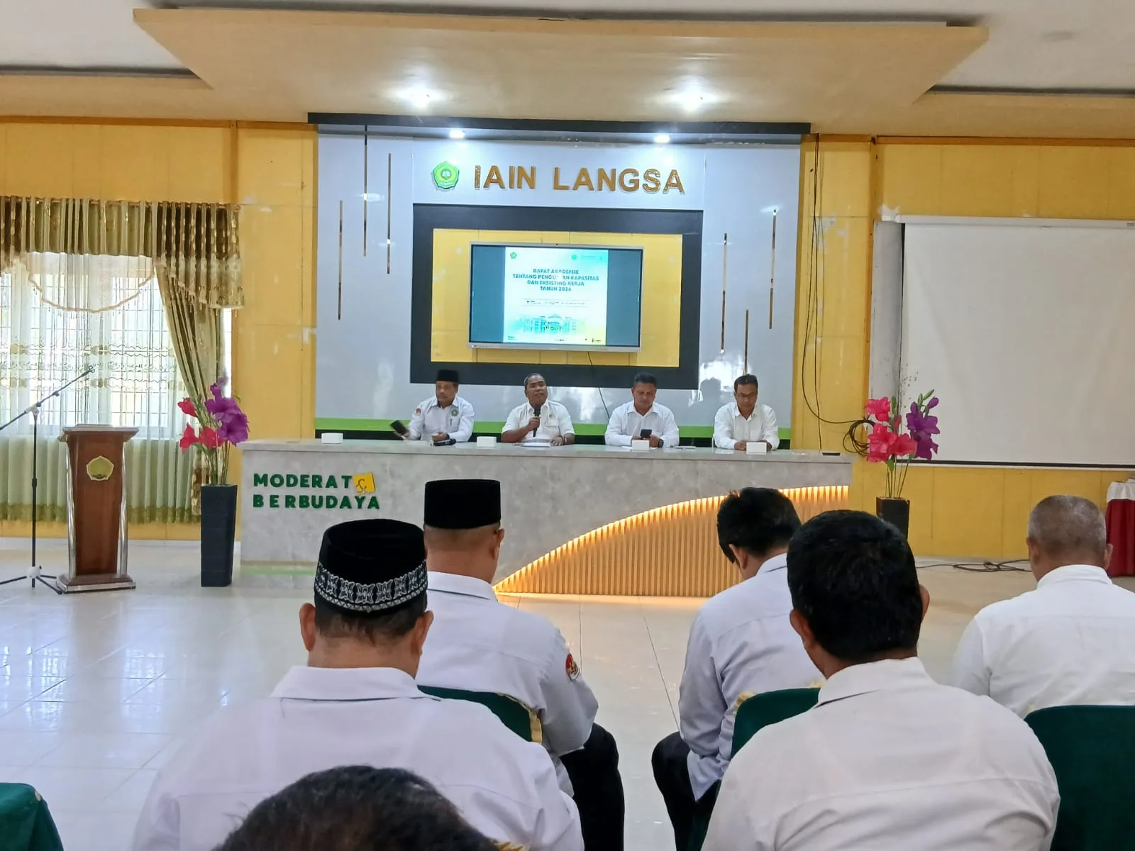 Warek I IAIN Langsa Pimpin Rapat Akademik, Bahas Penguatan Kapasitas dan Eksisting Kerja