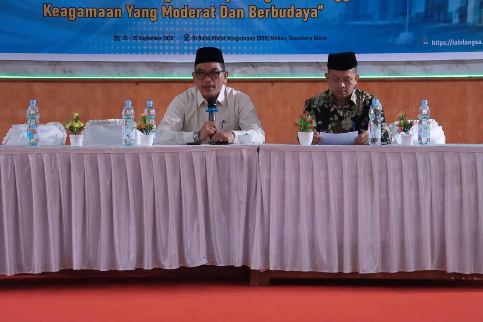 Rektor Tekankan Akselerasi SDM dan Digitalisasi Layanan dalam Rapat Kerja: Menuju Kampus Unggul 2026