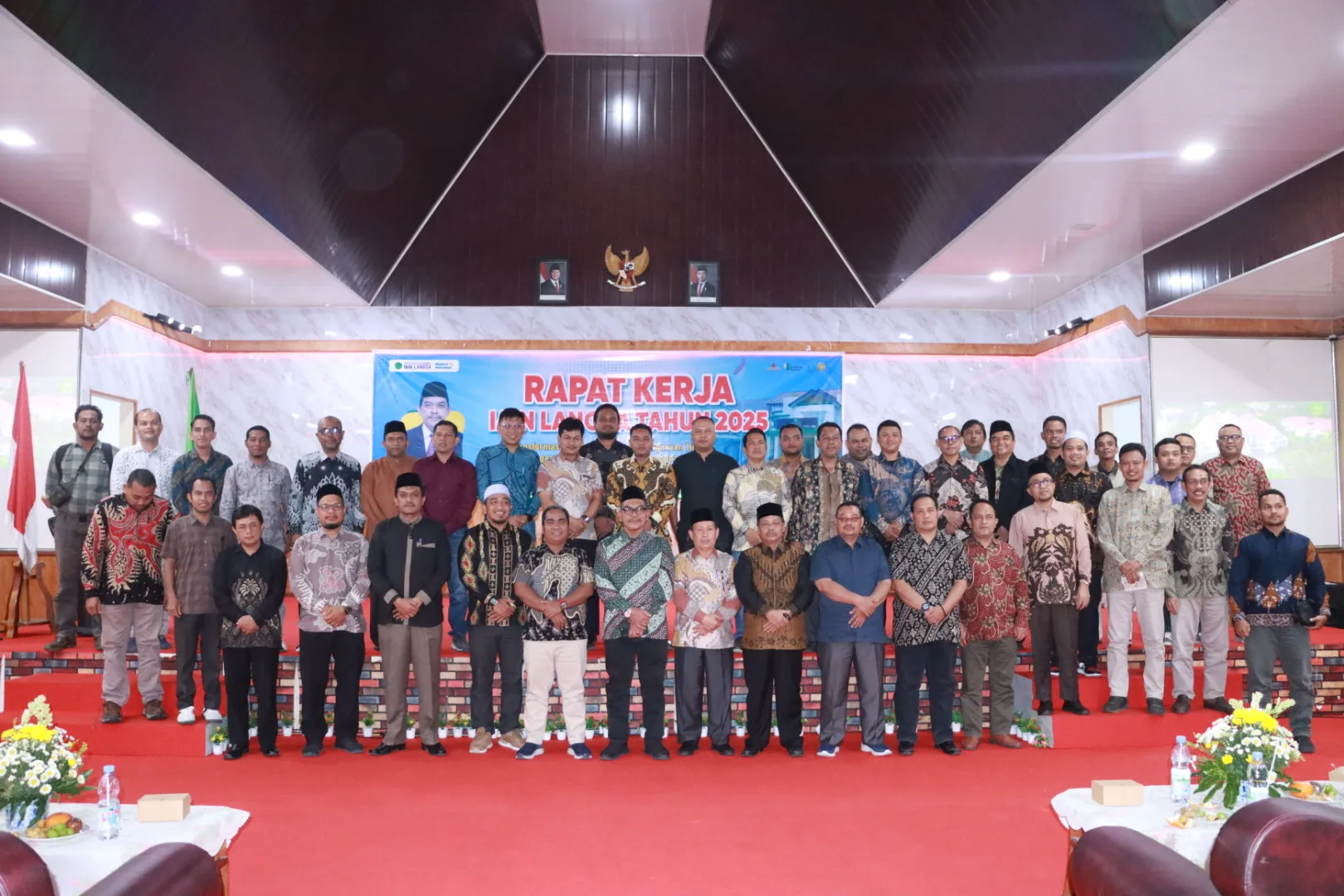 Rektor IAIN Langsa Buka Rapat Kerja Tahun 2025 : Tekankan Spiritualitas, Kebersamaan, dan Arah Baru Transformasi Kelembagaan