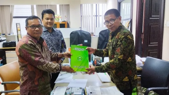 Rektor IAIN Langsa Serahkan Berkas Balon Rektor Ke Kementerian Agama