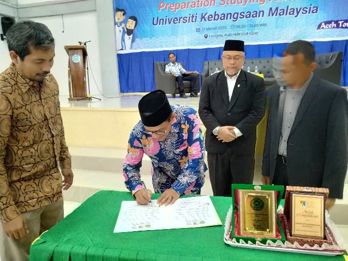Alumni Kampus Malaysia Teken MoU Dengan IAIN Langsa