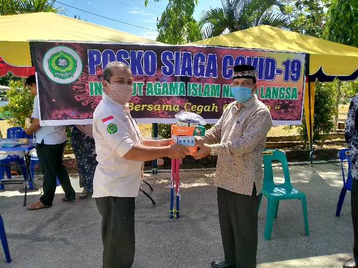 Rektor IAIN Langsa Resmikan Posko Siaga Covid-19