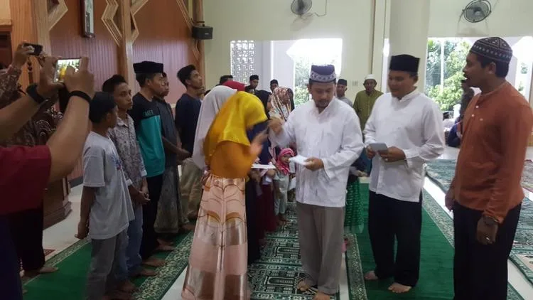 Ungkap Rasa Syukur, LPM IAIN Langsa Santuni Anak Yatim