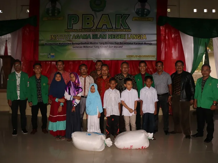 PBAK Berakhir, Maba IAIN Langsa Sumbang Beras Ke Panti Asuhan