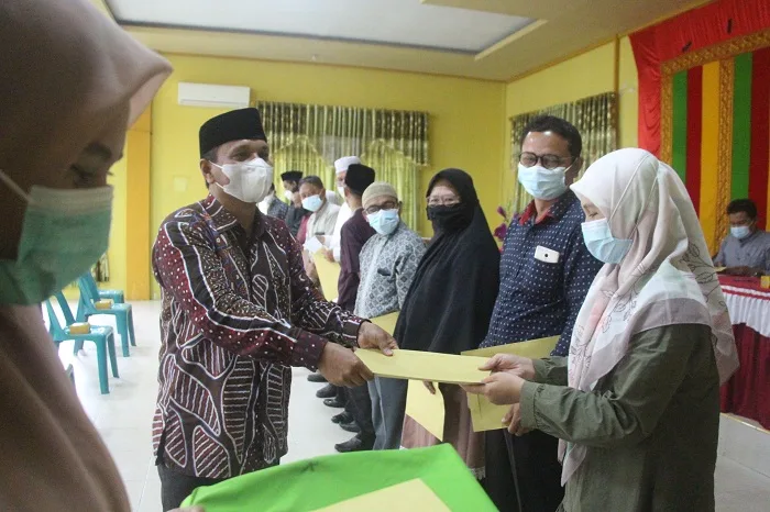 Rektor IAIN Langsa Serahkan Rencana Anggaran DIPA Tahun 2022