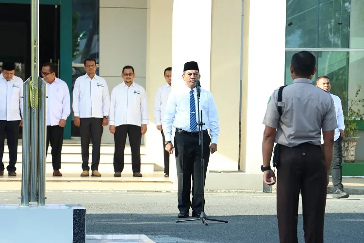 Pimpin Apel Perdana, Rektor IAIN Langsa : Jangan Ada Sekat Diantara Kita