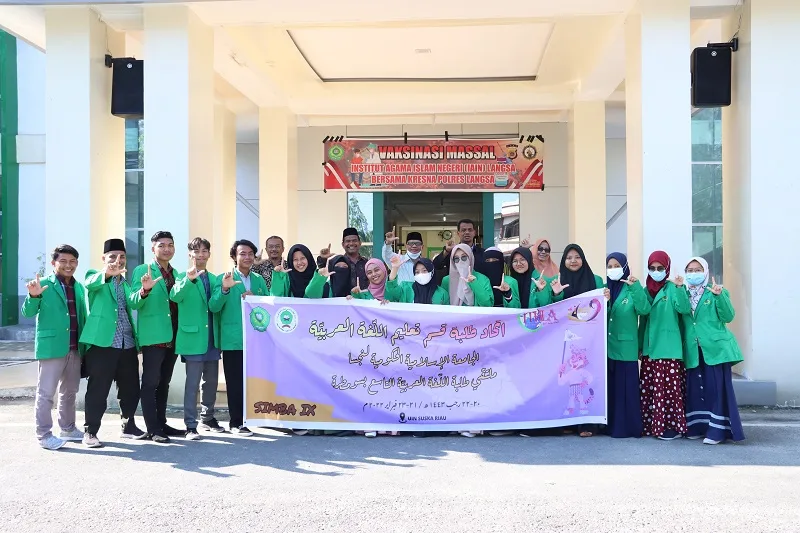 Rektor IAIN Langsa Lepas Mahasiswa PBA ke UIN Suska Riau