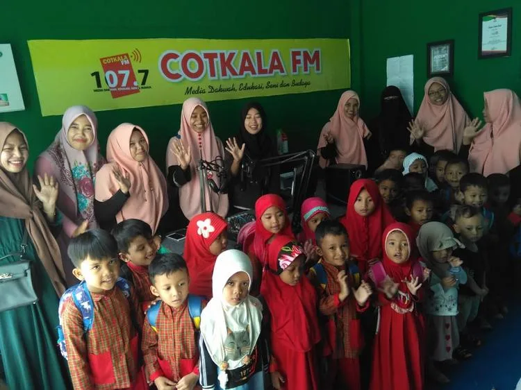 PAUD Al Marhamah Langsa Kunjungi Radio Cot Kala FM