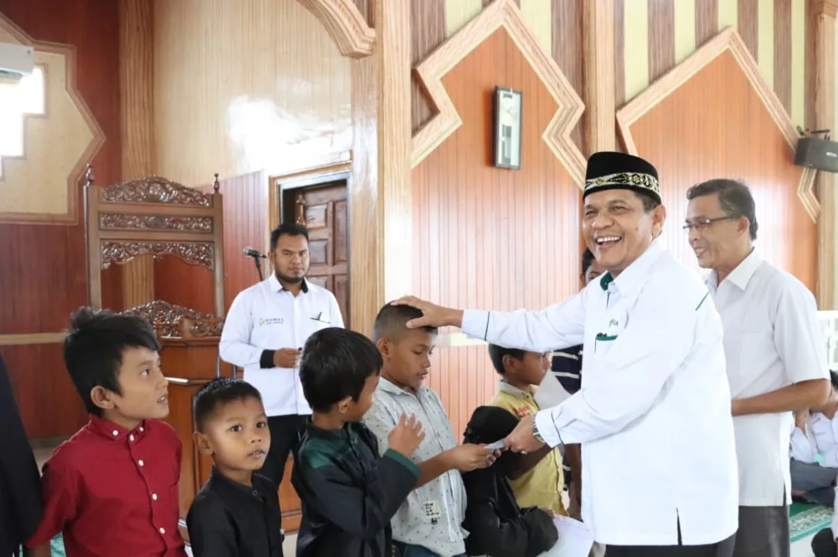 IAIN Langsa Serahkan Santunan Anak Yatim