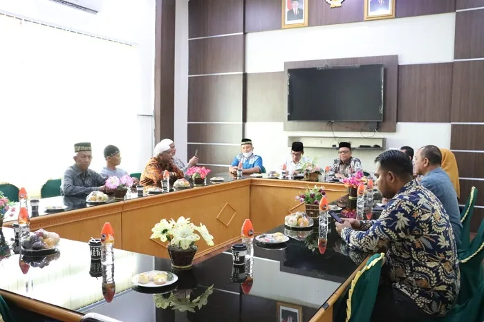 MAA Kota Langsa Bersama IAIN Langsa Siap Lestarikan Adat Istiadat Aceh