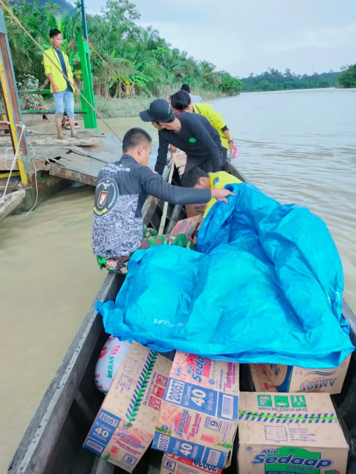Mahasiswa Kota Langsa Salurkan Bantuan ke Aceh Tamiang