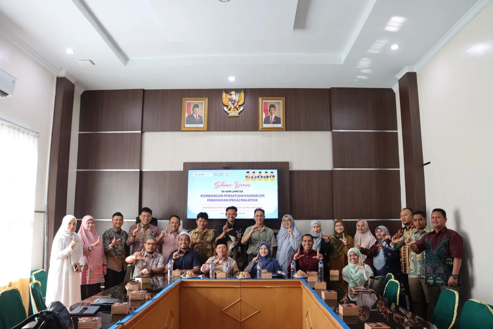 PEKA Malaysia dan IAIN Langsa Lakukan Trauma Recovery kepada Masyarakat Terdampak Bencana